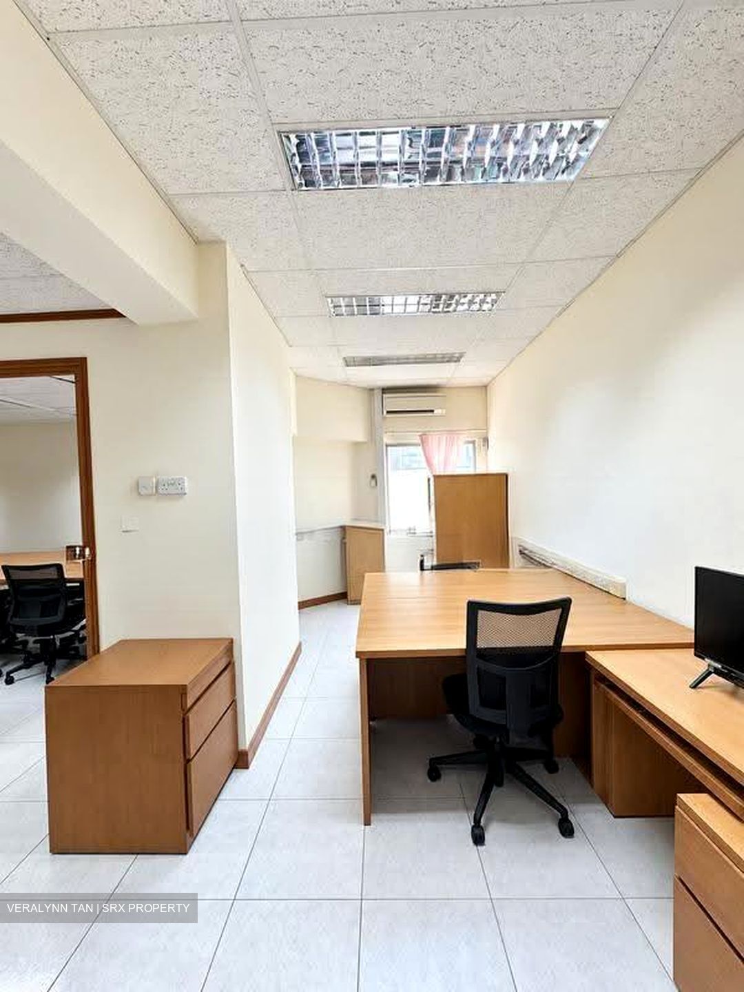 Textile Centre (D7), Office #626376031